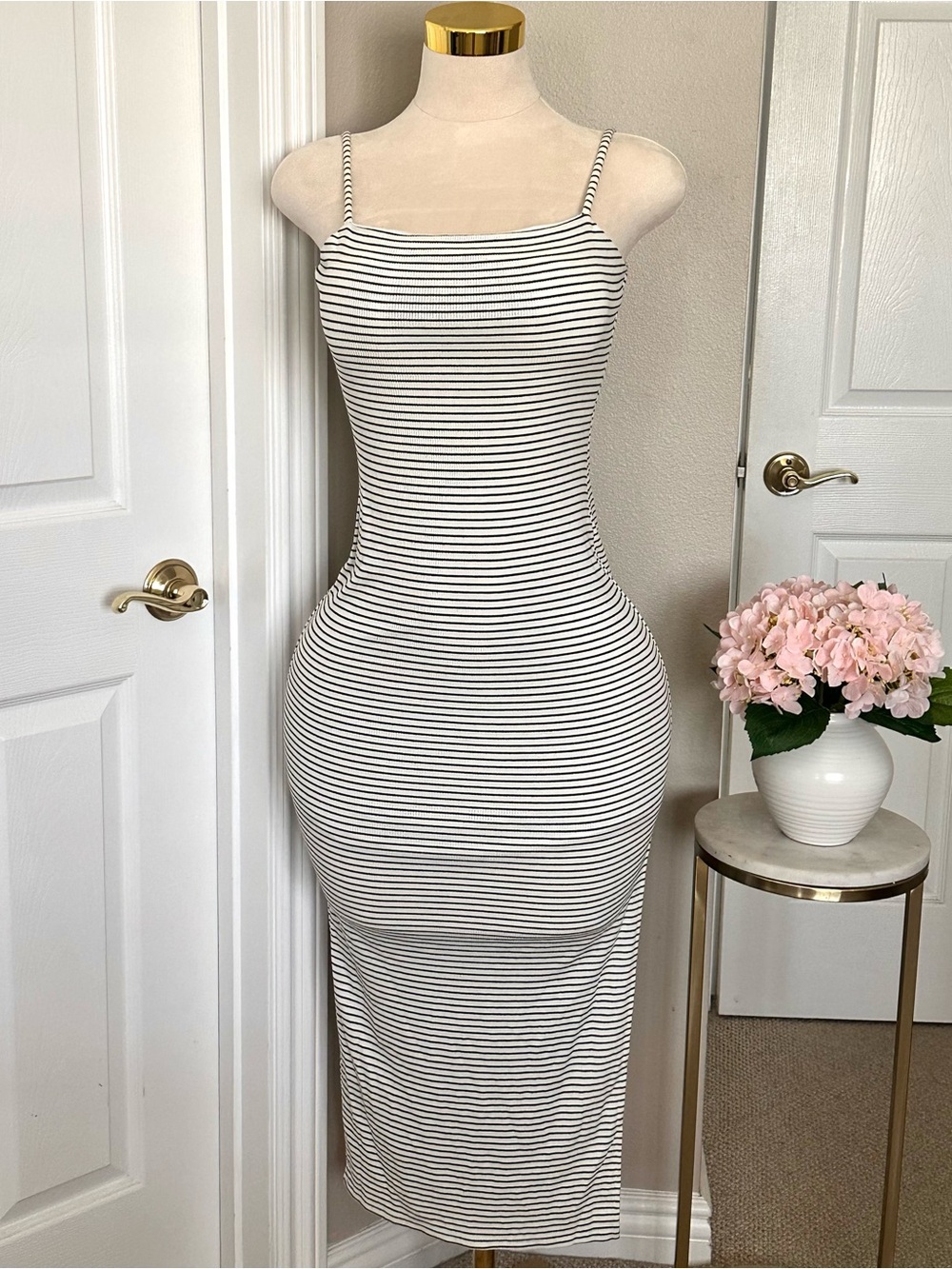 Fashion Nova Black & White Striped Bodycon Spaghetti Strap Midi Dress Sz M